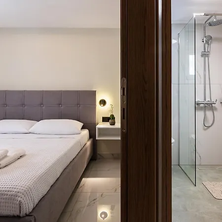 Peonia Ii Modern With Balcony Near Old Town Daire *